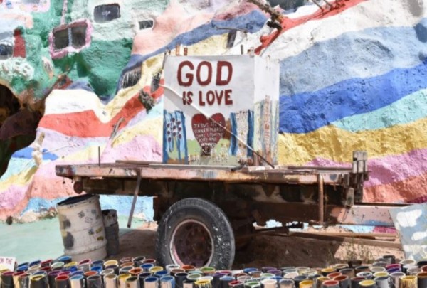 The Gifts of Christmas: Love